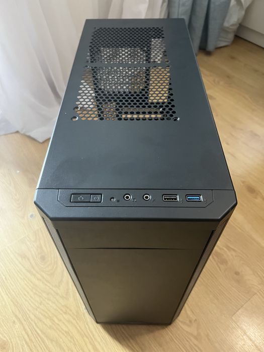 Fractal Design Core 2500 obudowa ATX