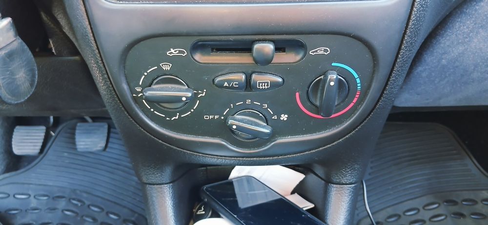 Peugeot 206 em ótimo estado