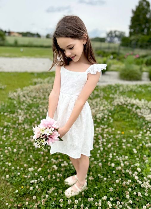 Nowość Zula Handmade biała sukienka ażurowa wiązana muślinowa 110 cm