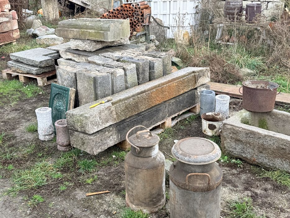 Portal okienny koryta kamienne i inne