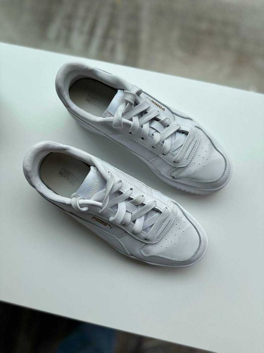 Oryginalne buty Puma Carina Rozmiar EU38.5