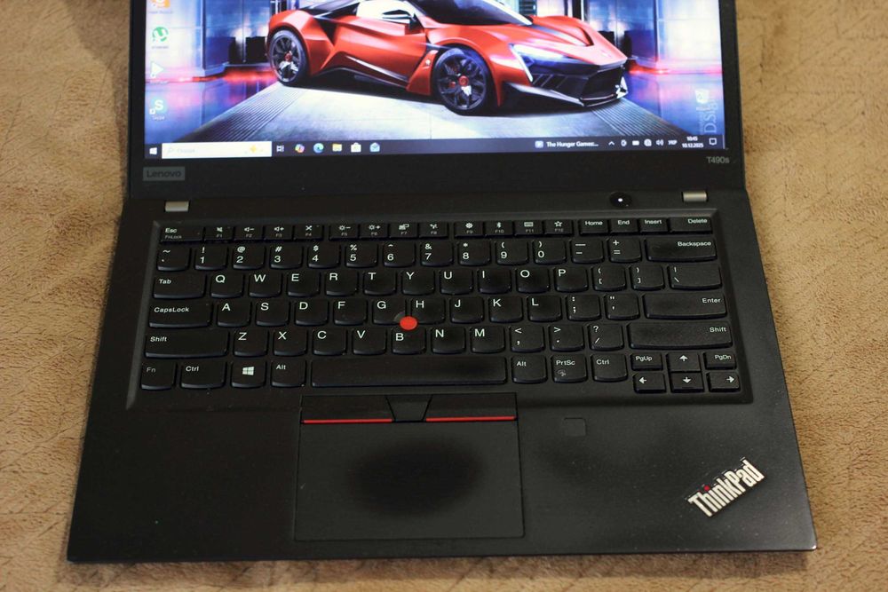 Lenovo T490/i7-8665/Видео 2GB/32GB/SSD256/АКБ5ч/14 ips FHD СЕНСОР