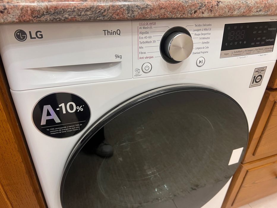 Máquina de lavar roupa LG 9kg