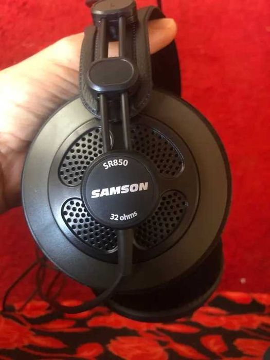 Профи наушнки самсон sr 850 закрытые