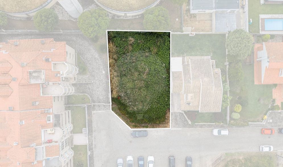 Terreno Urbano 385m² para Construção | Serzedo – Gaia