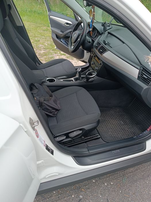 BMW X1 318d stan bardzo dobry