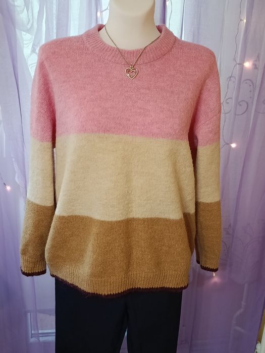 Sweter damski w kolorowe paski z domieszką wełny ML
