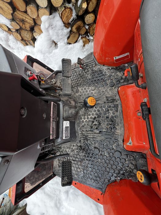 Продам Kubota gl 240 з оригінальною фрезою