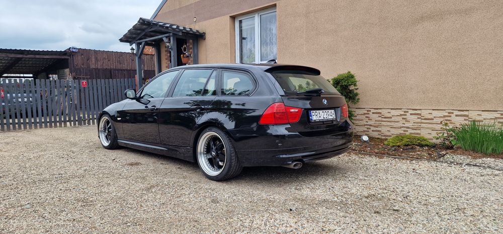Bmw e91 320d  automat