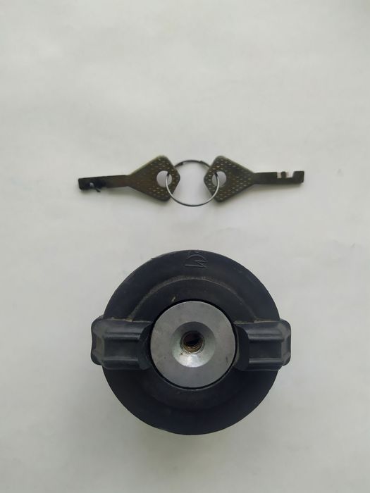 Кришка бензобака Ваз 2108-09.