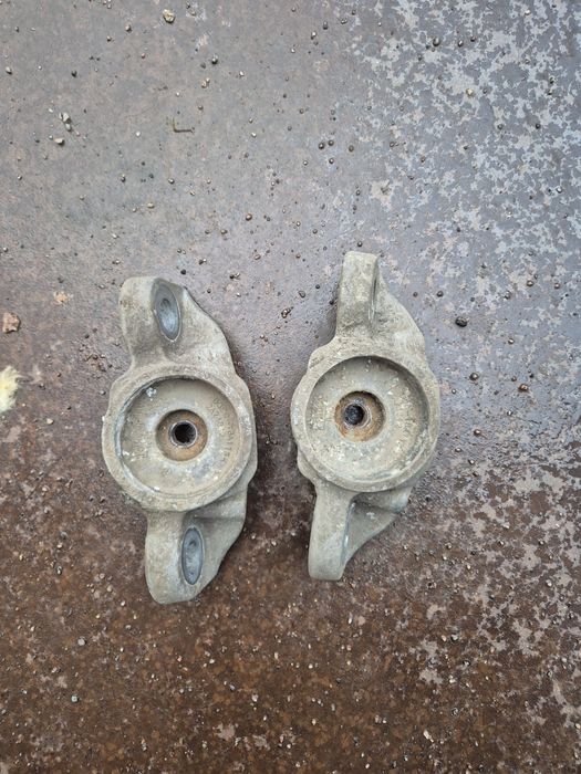 Опорные подшибники на задние стойки форд фюджин