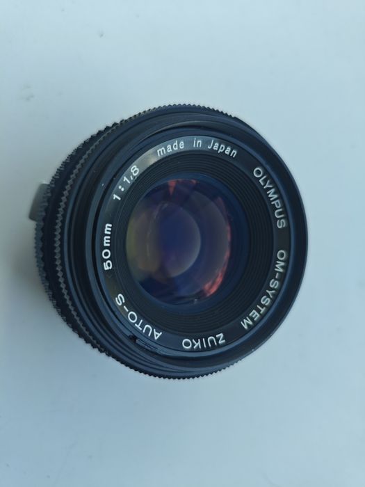 Olympus OM 50mm 1.8