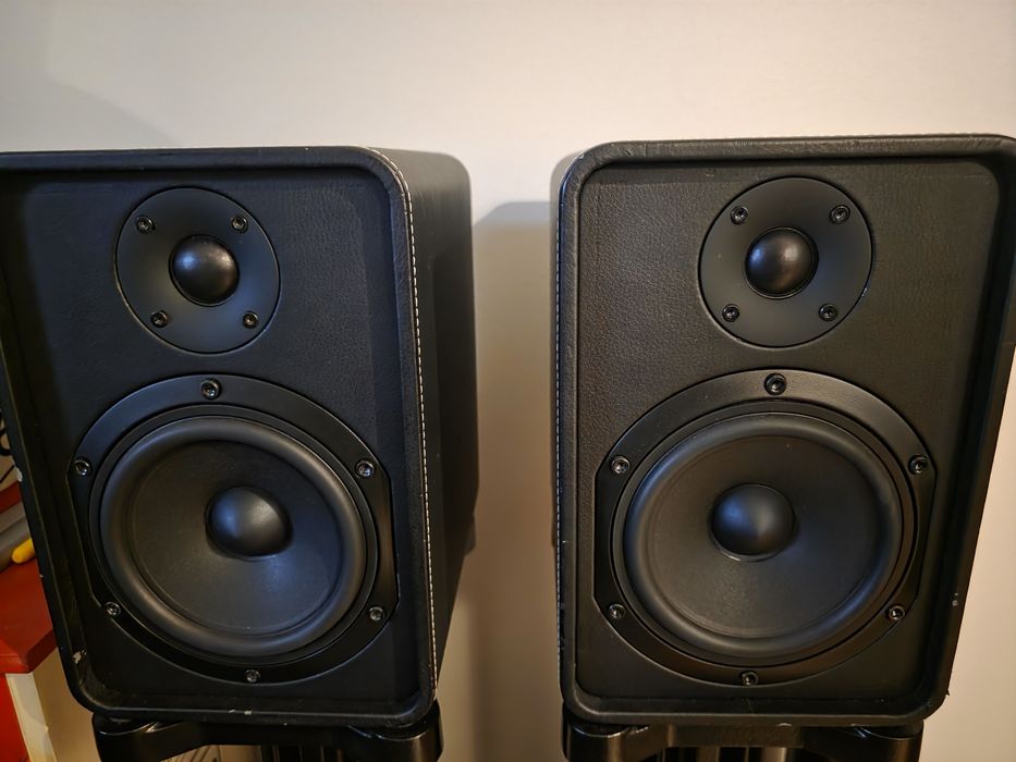 Colunas Audio Pro Mondial M.3