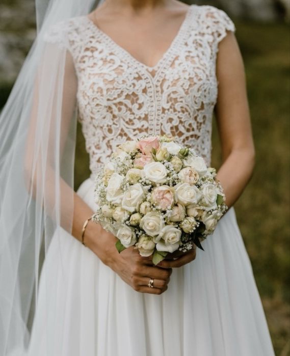 Suknia ślubna w stylu boho muślinowa kolor ivory