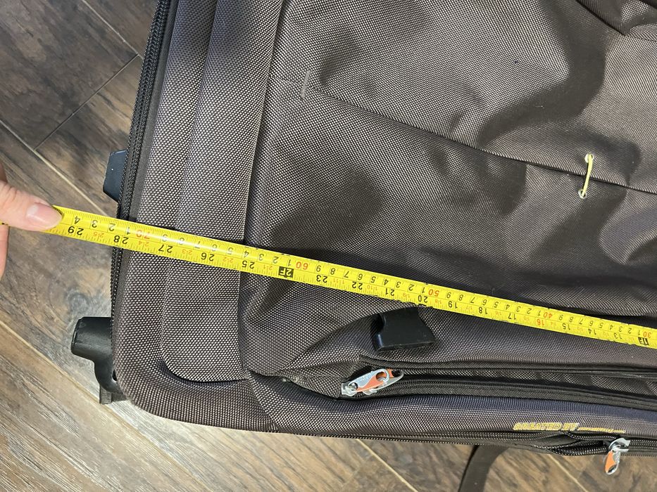 Валіза OUSEN на колесах