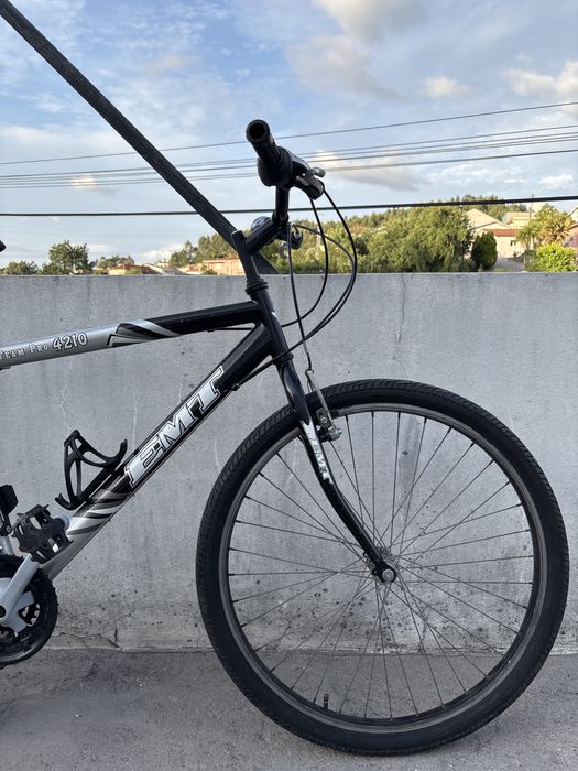 Bicicleta EMT team pro 4210