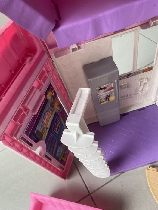 Casa de bonecas barbie malibu e acessorios