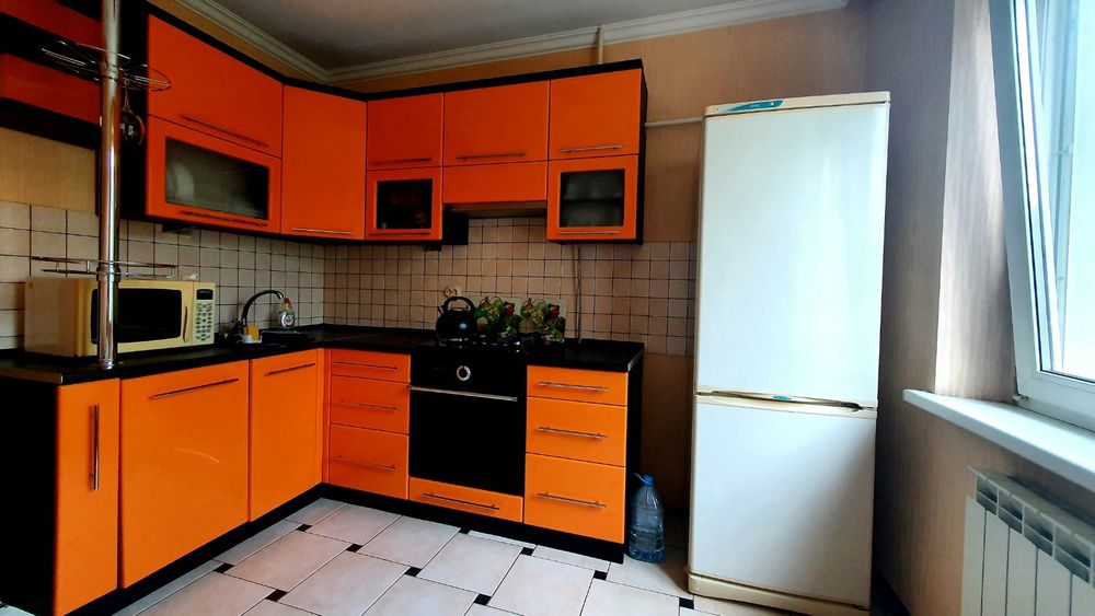 Подобово 2-к.кв. Руська(Меблі Майя, Ангелхолм)власник.