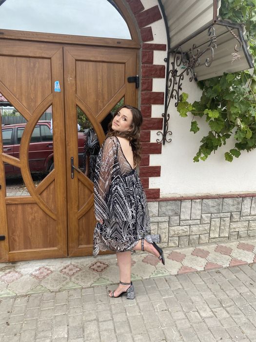 Вечірня сукня плаття