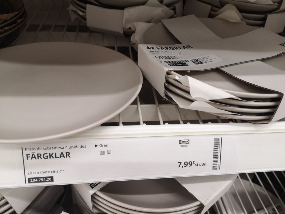 40 Pratos Sobremesa Beje IKEA