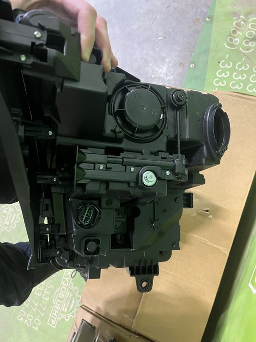 Фари Hyundai Santa Fe Hybrid 2020-2023 USA фары фара хюндай санта фе