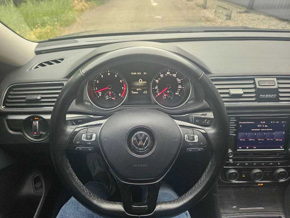 Продам власний Volkswagen Passat B8