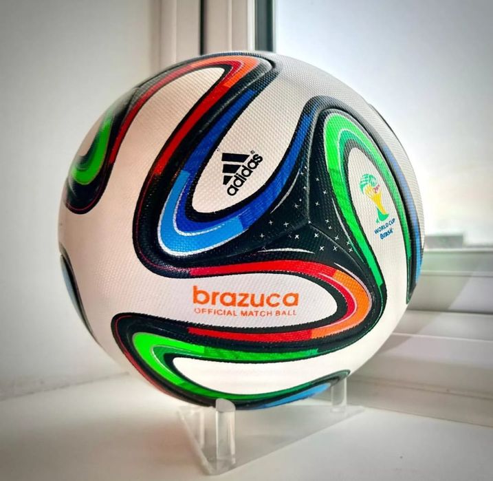 Piłka nożna Adidas Brazuca 2014