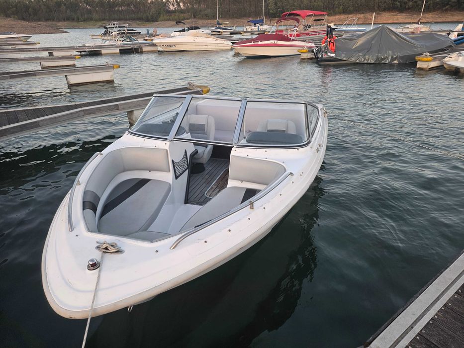 Barco Lancha 1992 com atrelado