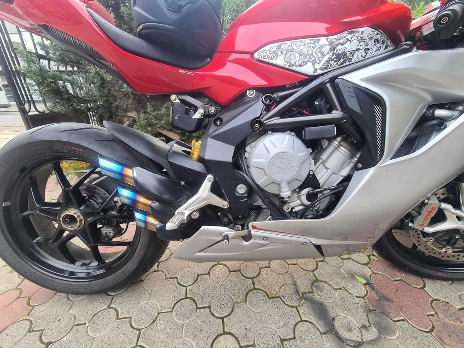 Ducati hypermotard 1100