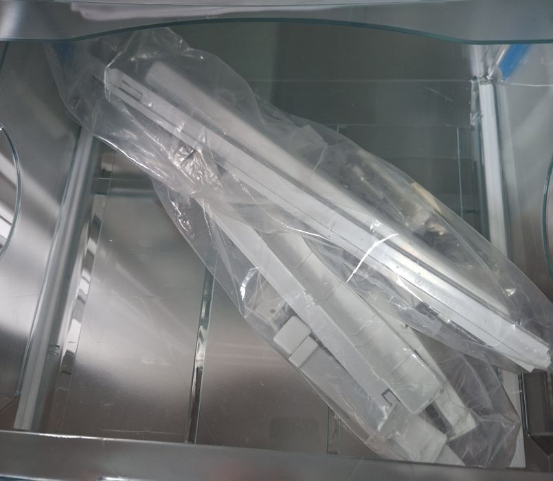 LIEBHERR 2 Arcas e 1 Frigorífico encastrar verticaisverticais