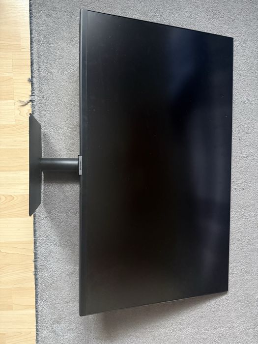 Monitor Samsung M5 32 cale