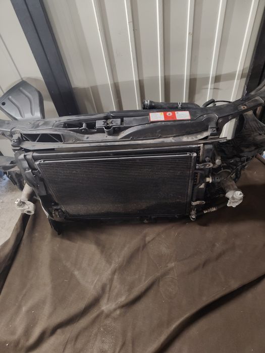 Przedni pas chłodnica chłodnice alt wiskoza audi A4 b6 moduł sterownik