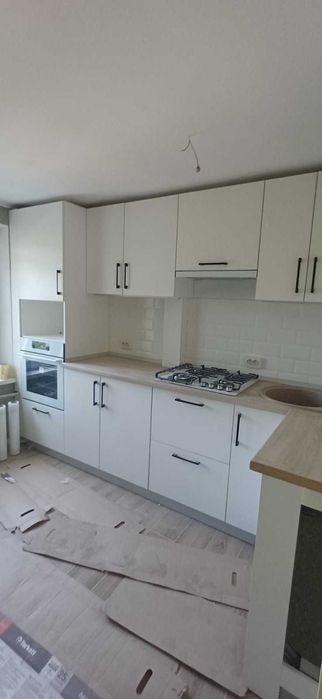 Кухня нова, можна окремо