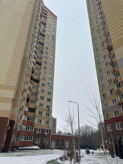 Продаж 2-х кімнатної квартири ЖК Евріка м. Виставковий центр Єоселя