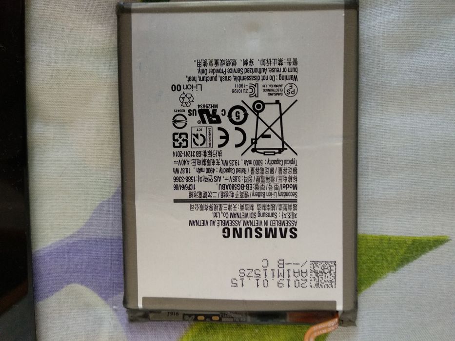 Samsung galaxy М20 Оригінал Бу