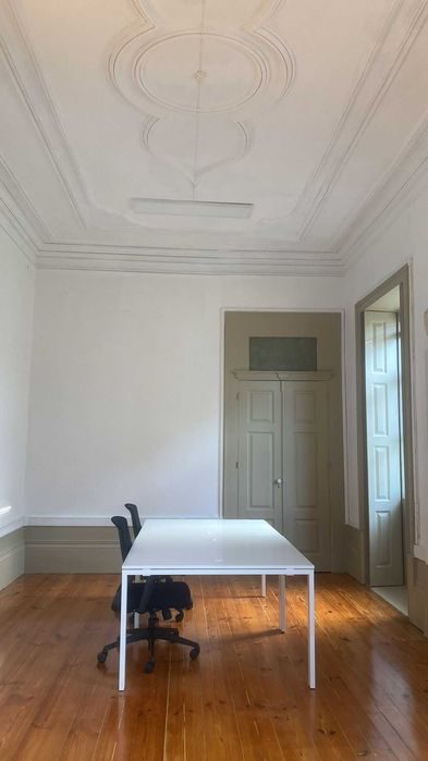 Escritório privado - Rua de Costa Cabral / Av. Combatentes