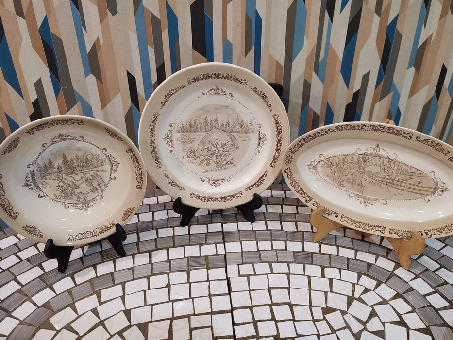 Столовый обеденный фаянсовый сервиз "Охота" Каменный Брод. 1963г. СССР