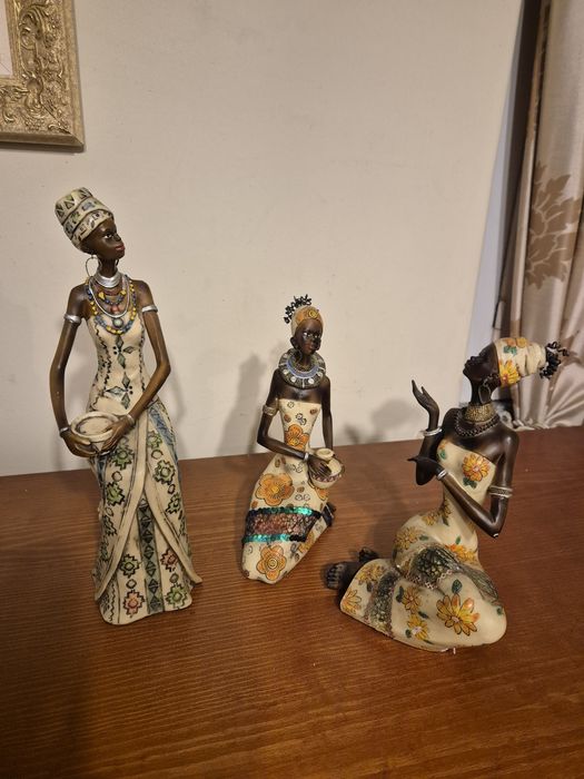 3 figuras cerâmica