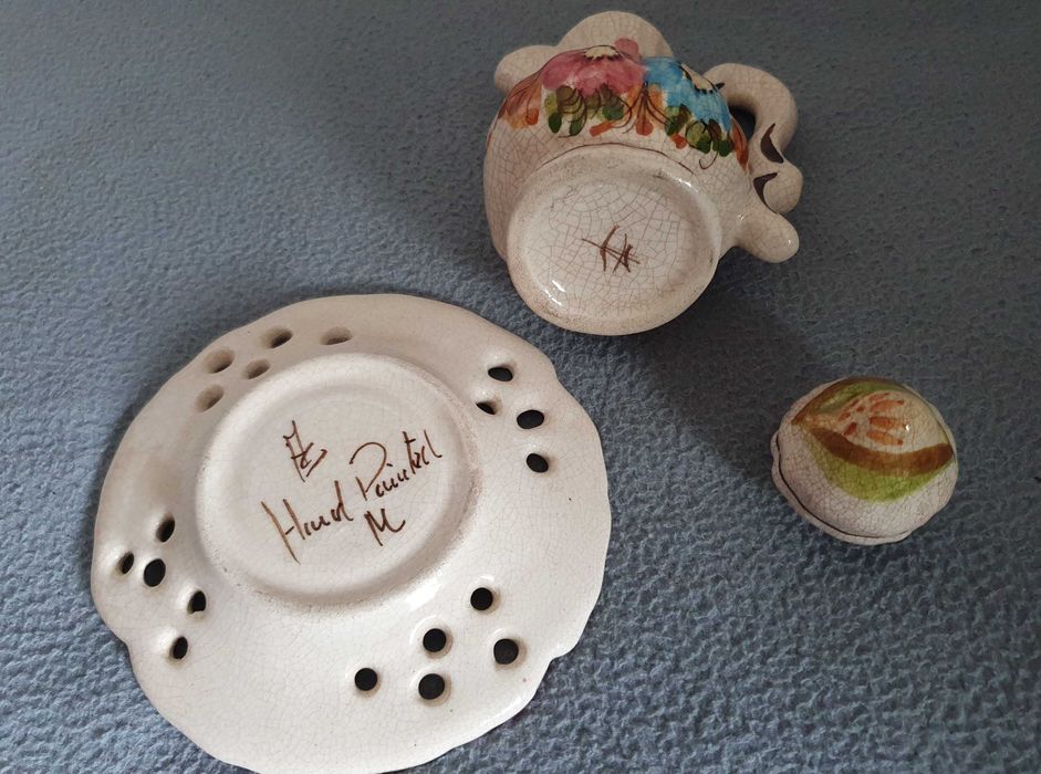 Pequeno Jarro de porcelana crackled, pintado à mão
