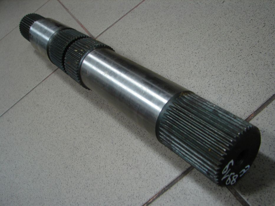 Wał podnośnika case JX new holland TD
