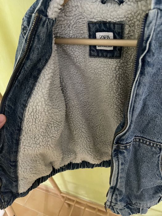 Джинсова осіння куртка Zara з утеплювачем 116 розмір