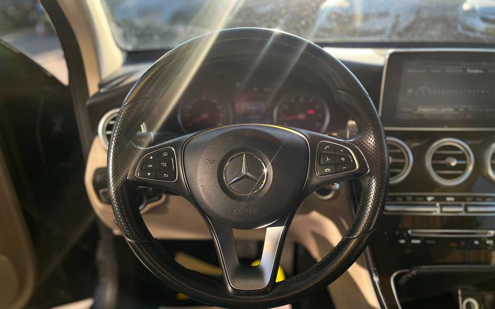 Mercedes-Benz GLC 300 2015