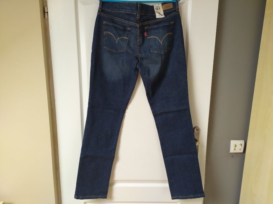 Jeansy damskie Levi's 526 granatowe roz 4M