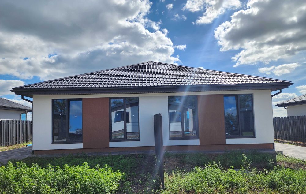 Забудовник. Продам новий будинок_дуплекс, будинок. Телефонуйте.