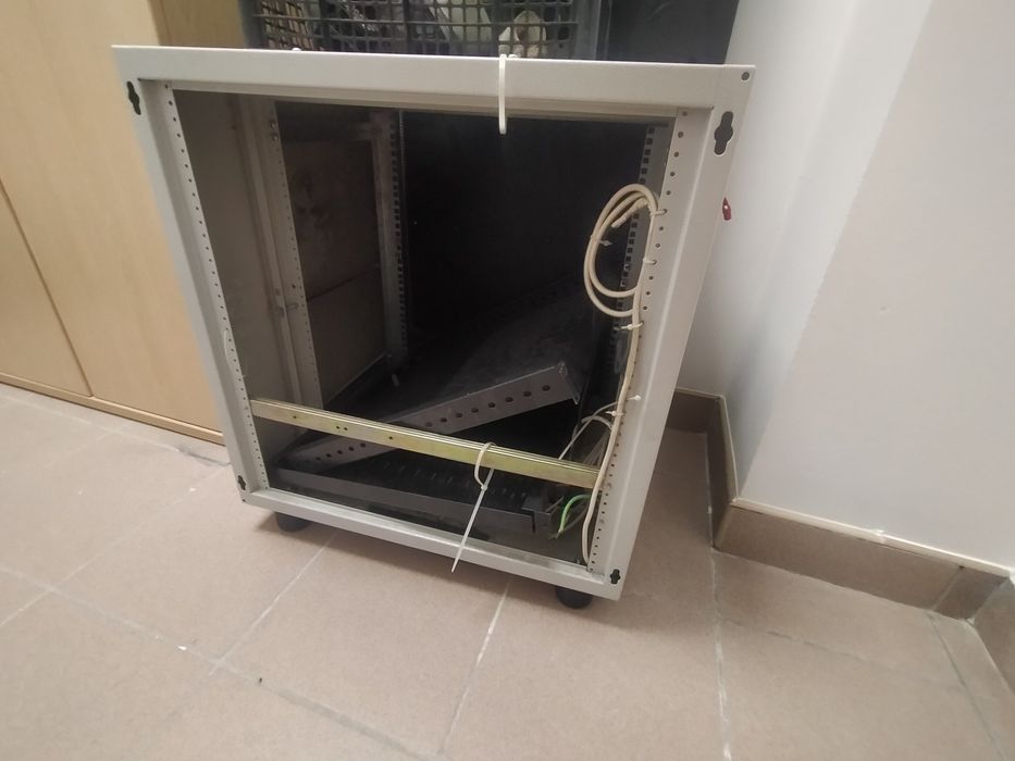 Szafa metalowa cros CCTV it niska