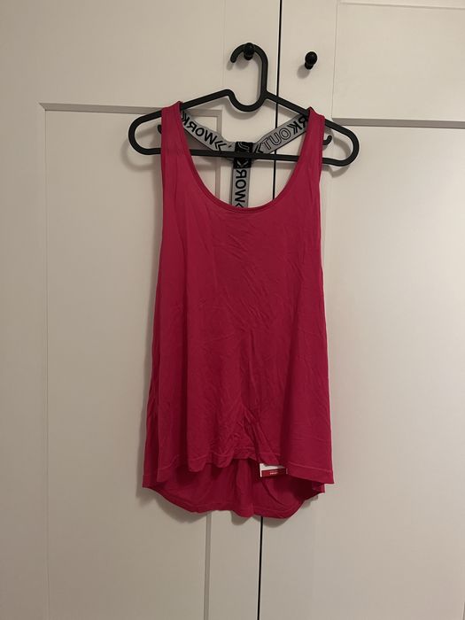 Nowa bluzka sportowa Lefties