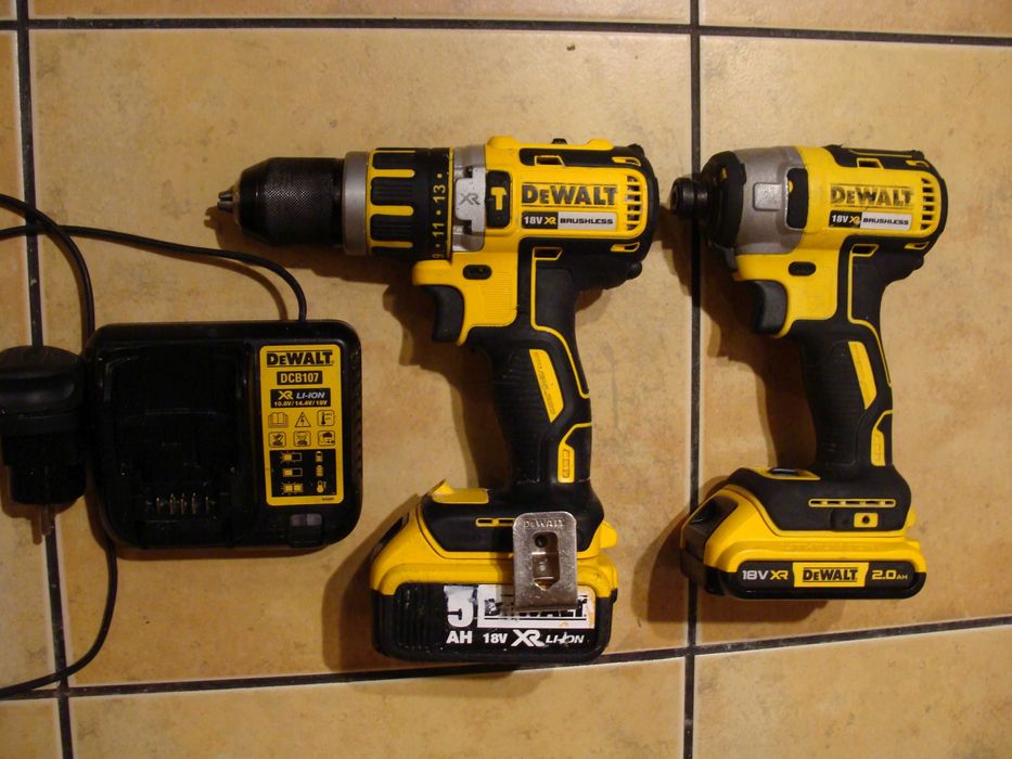 Wkrętarka Dewalt Dcd795 i zakrętarka Dcf887 2Ah 5AH