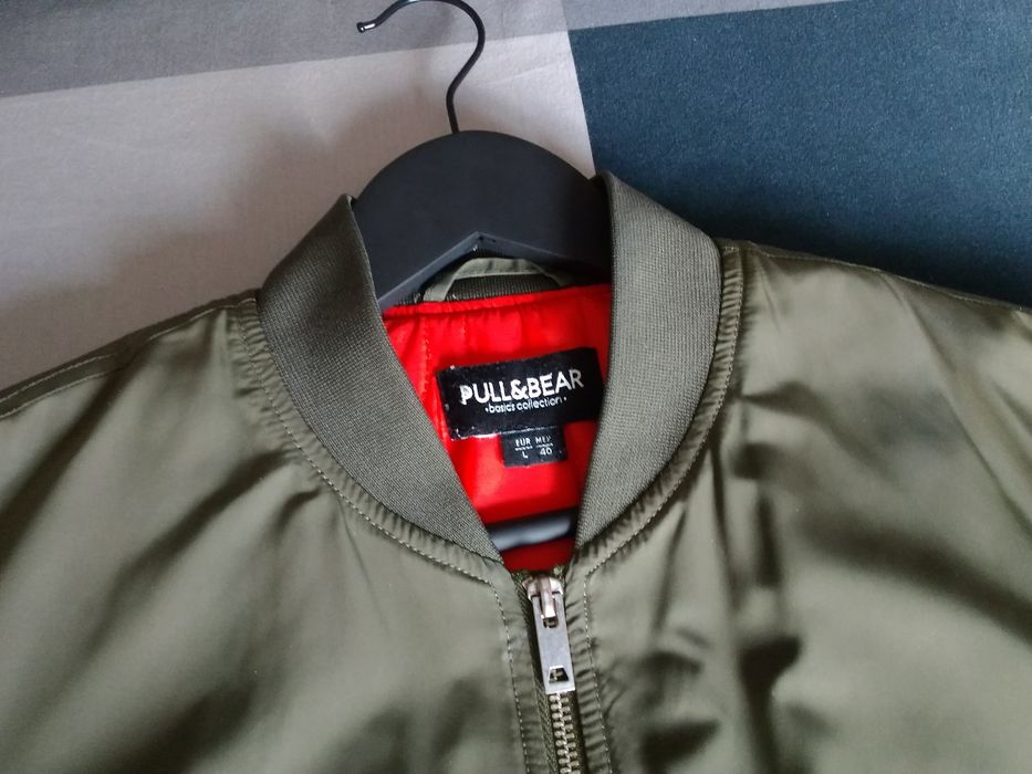 Kurtka bomberka męska Pull and Bear
