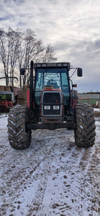 Massey ferguson 6180 z turem
