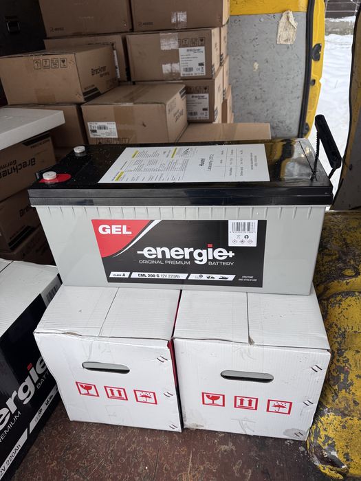 Акумулятор гелевий тяговий для дбж з Румунії 220а 60кг є опт батерея